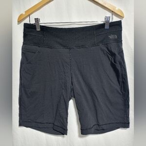 The North Face Womans Flashdry Longer Black Shorts Size Medium
